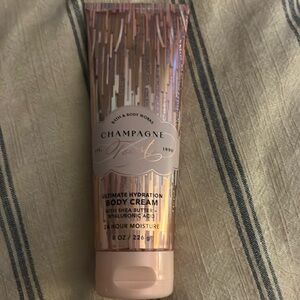 Champagne Toast by Bath and Body Works